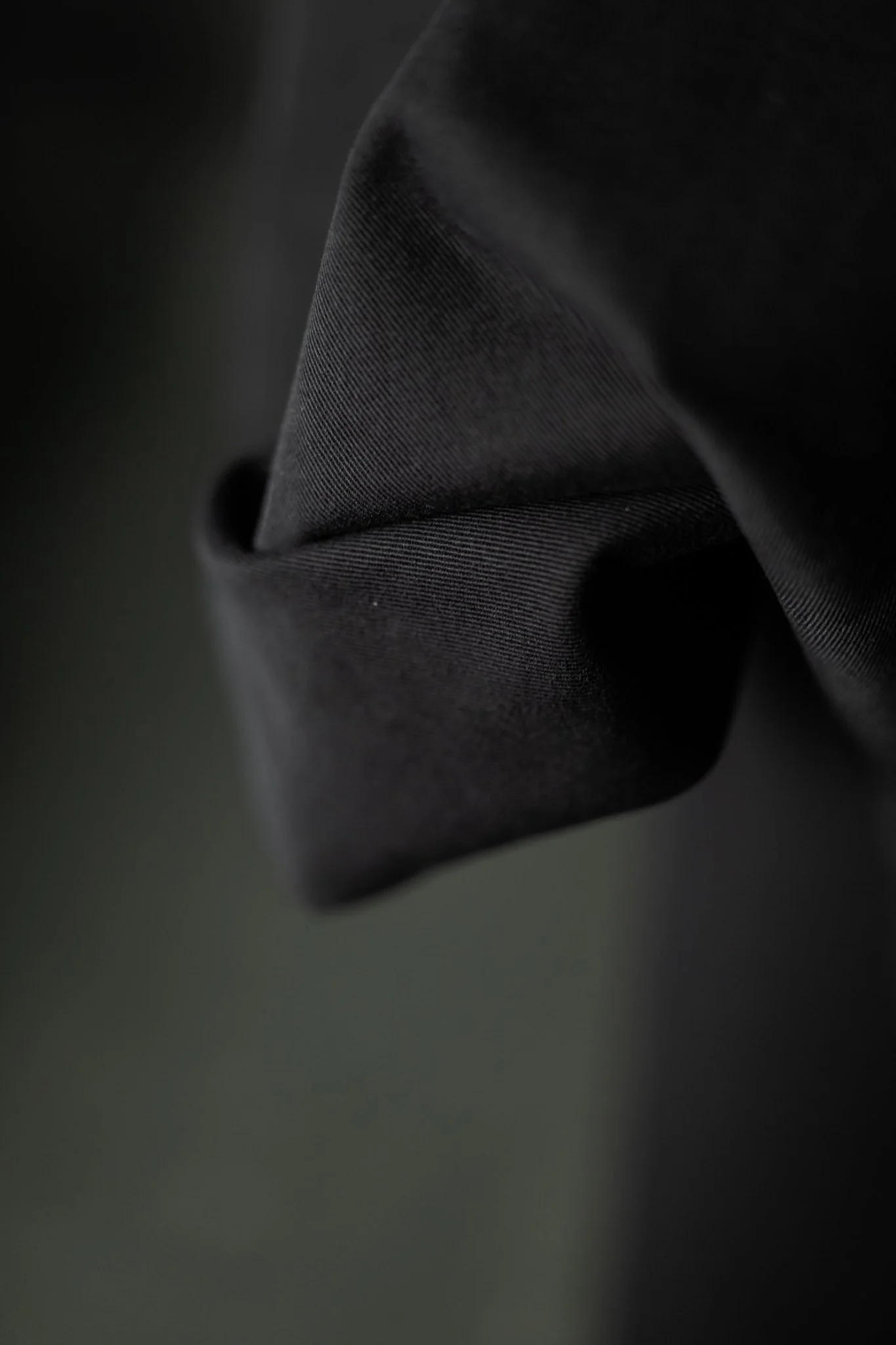 8oz Organic Cotton Twill - Black - Merchant & Mills - Image 2