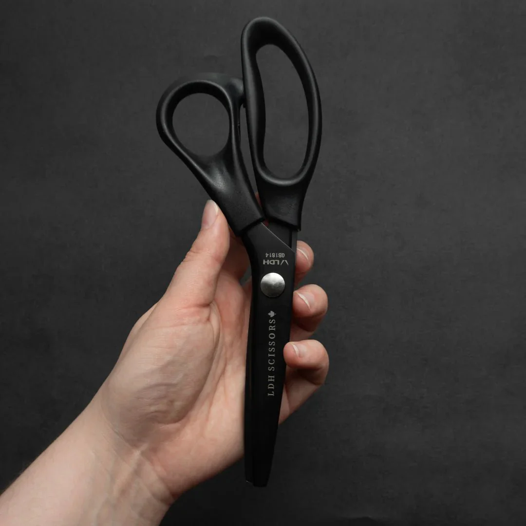 9" Lightweight Pinking Shears - LDH Scissors - Image 2