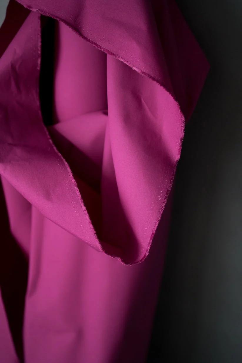 British Organic Cotton Dry Oilskin 7.2oz - Magenta - Merchant & Mills - Image 2
