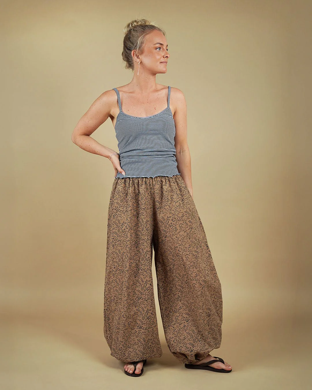 Bubble Pants Womens Paper Pattern - Wardrobe by Me - Image 7