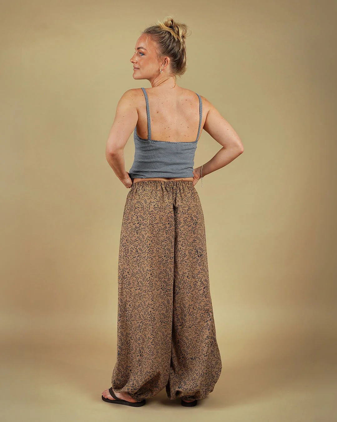 Bubble Pants Womens Paper Pattern - Wardrobe by Me - Image 9