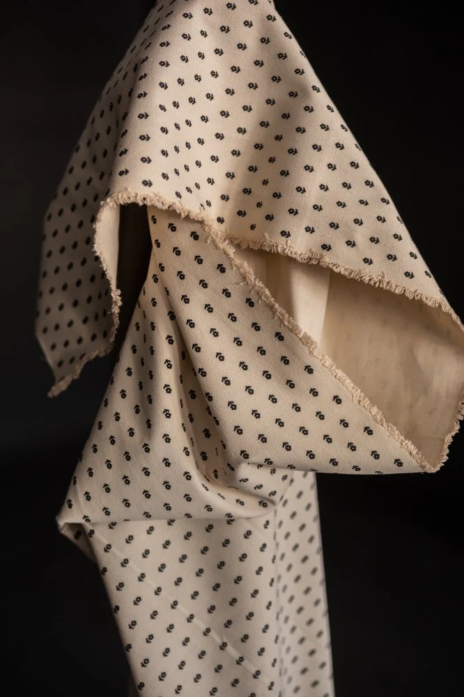 Dover Stone Ditsy Canvas - Merchant & Mills - Image 3