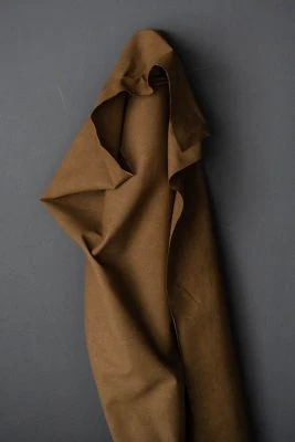 Flax Cotton British Dry Oilskin - Nicotine - Merchant & Mills