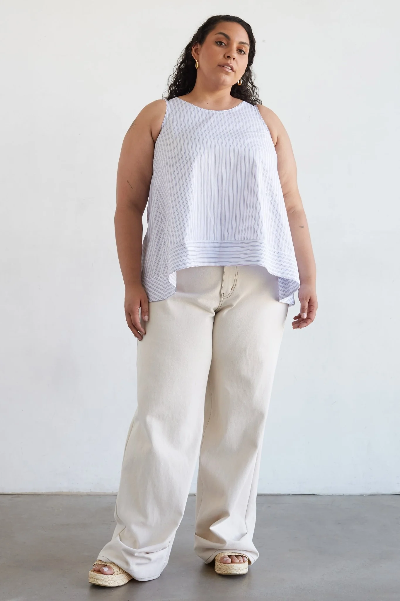 Float On Top Paper Sewing Pattern - Izzie - Image 3