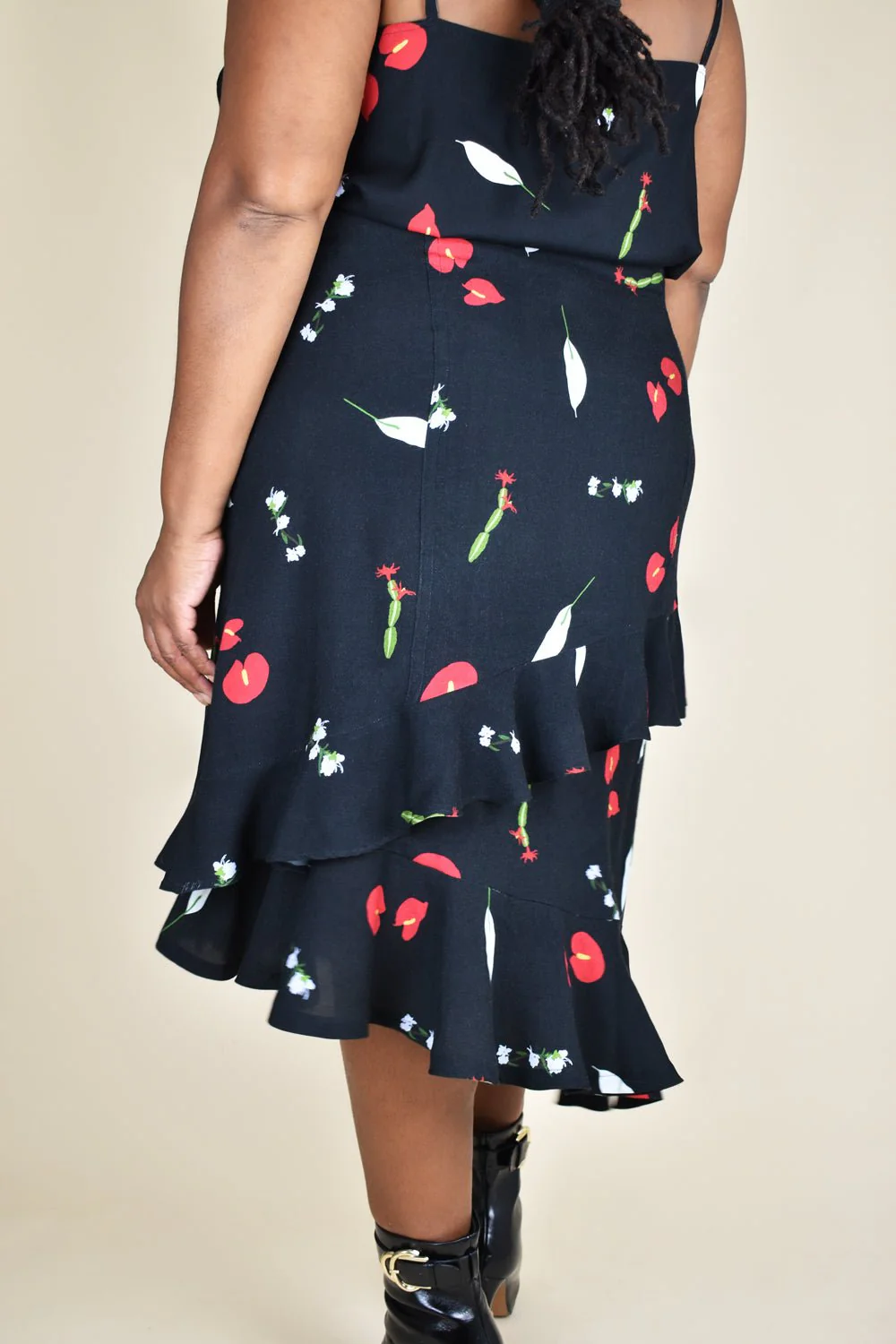 Gone Rogue Skirt Paper Sewing Pattern - Izzie - Image 26