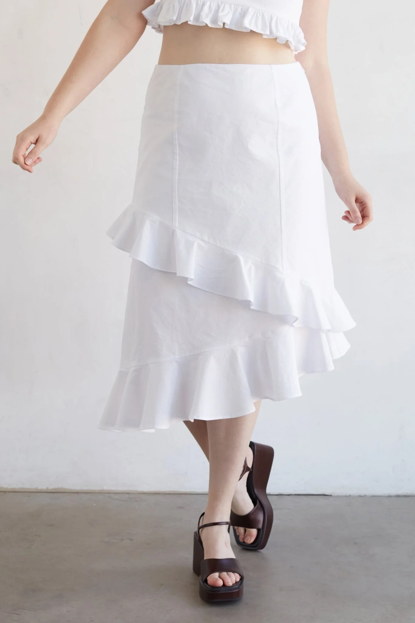 Gone Rogue Skirt Paper Sewing Pattern - Izzie - Image 36