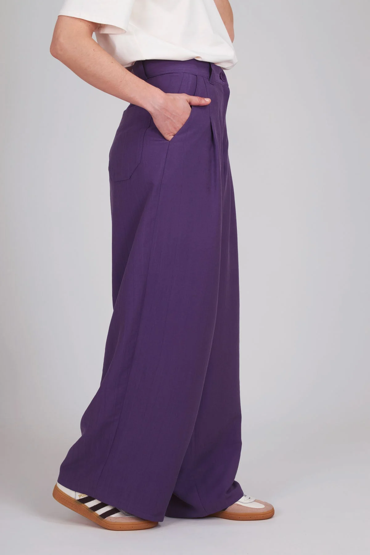 I am HARMONIE - High-Waisted Trouser - I AM PATTERNS - Image 2