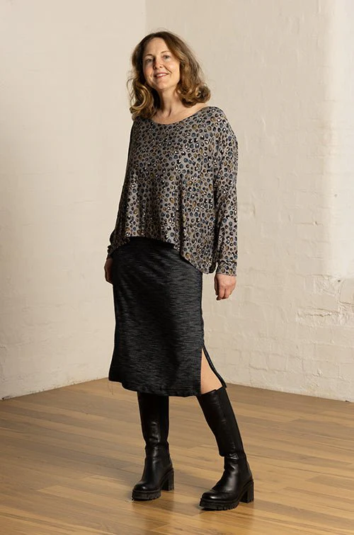 Layer Dress & Top - Paper Sewing Pattern - Sew Different - Image 2
