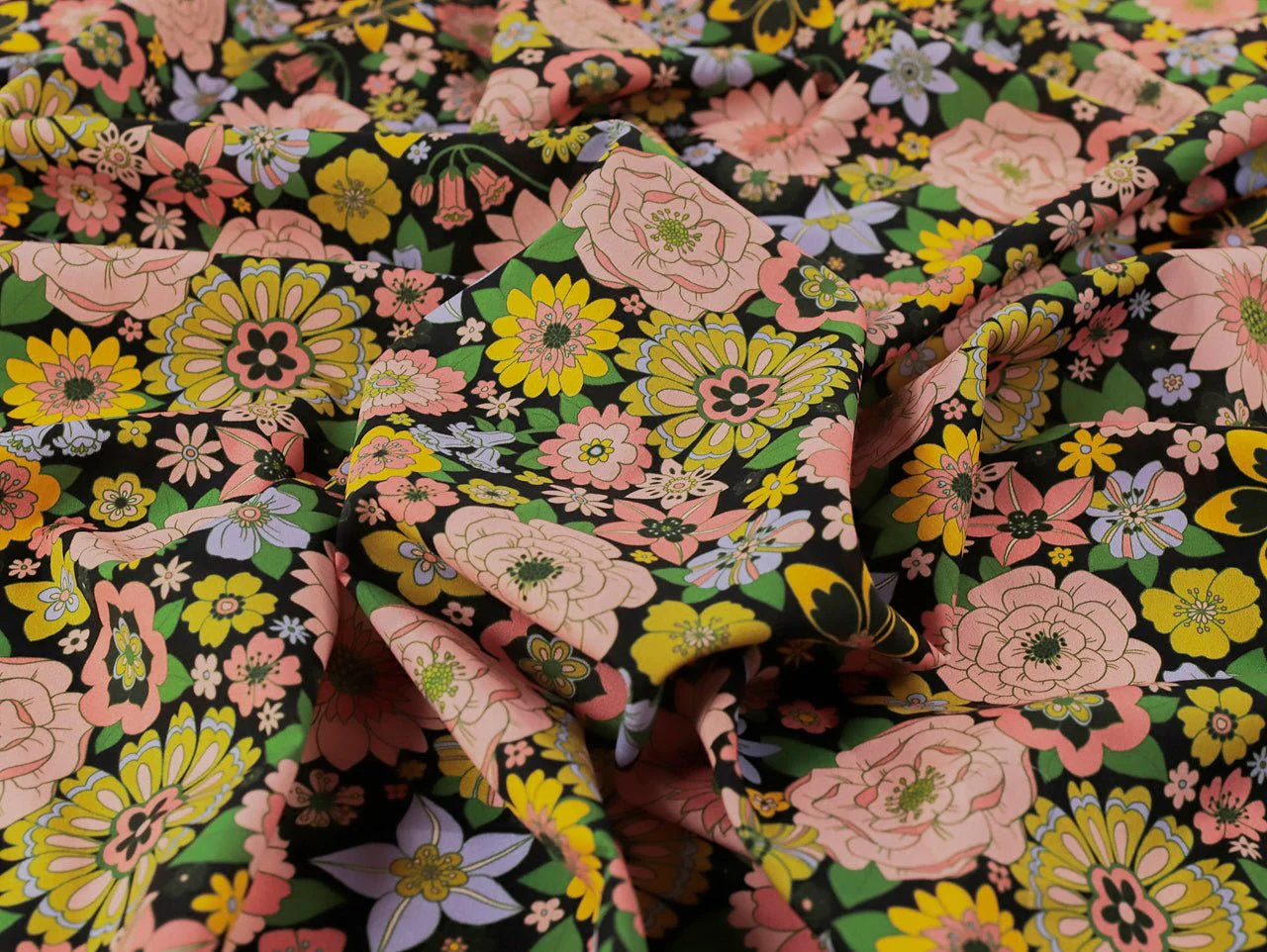 Maggie Cotton Lawn - Black - Oeko-Tex 100 - Fabric Godmother