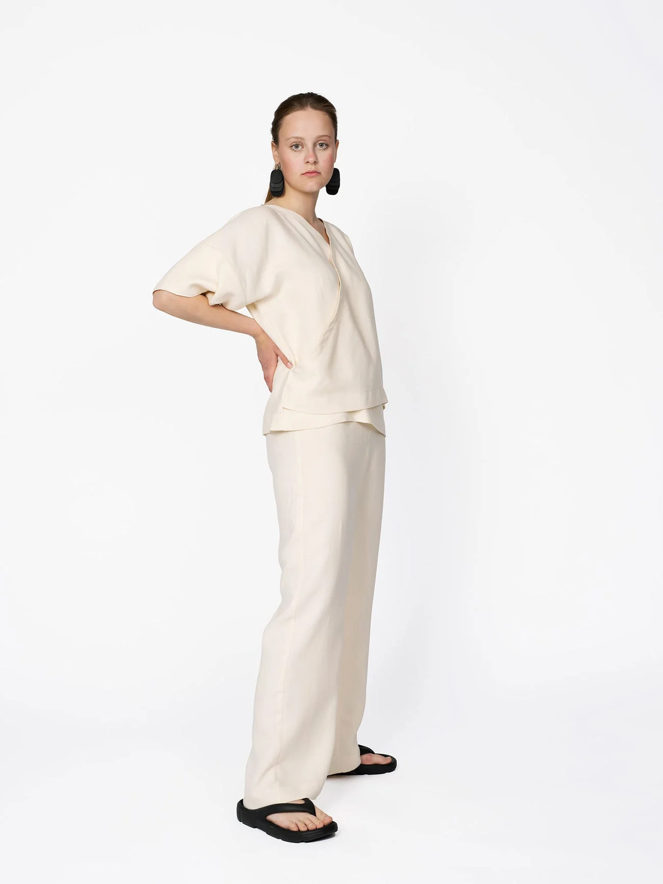 Pull On Trousers (Mens & Womens) Pattern - The Assembly Line - Image 3