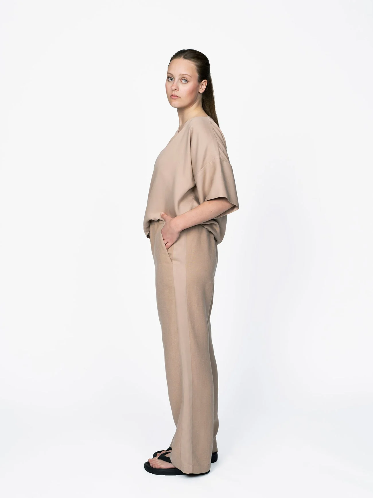 Pull On Trousers (Mens & Womens) Pattern - The Assembly Line - Image 6