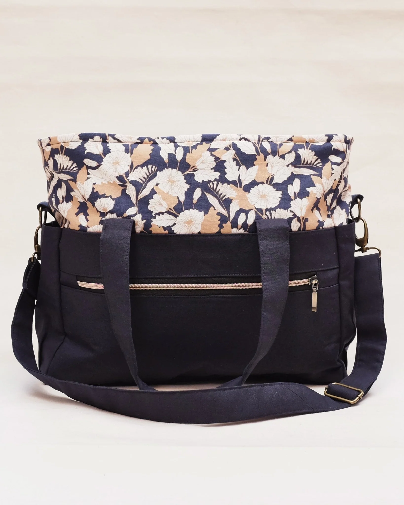 Qualicum Bag PDF Sewing Pattern - Thread Theory