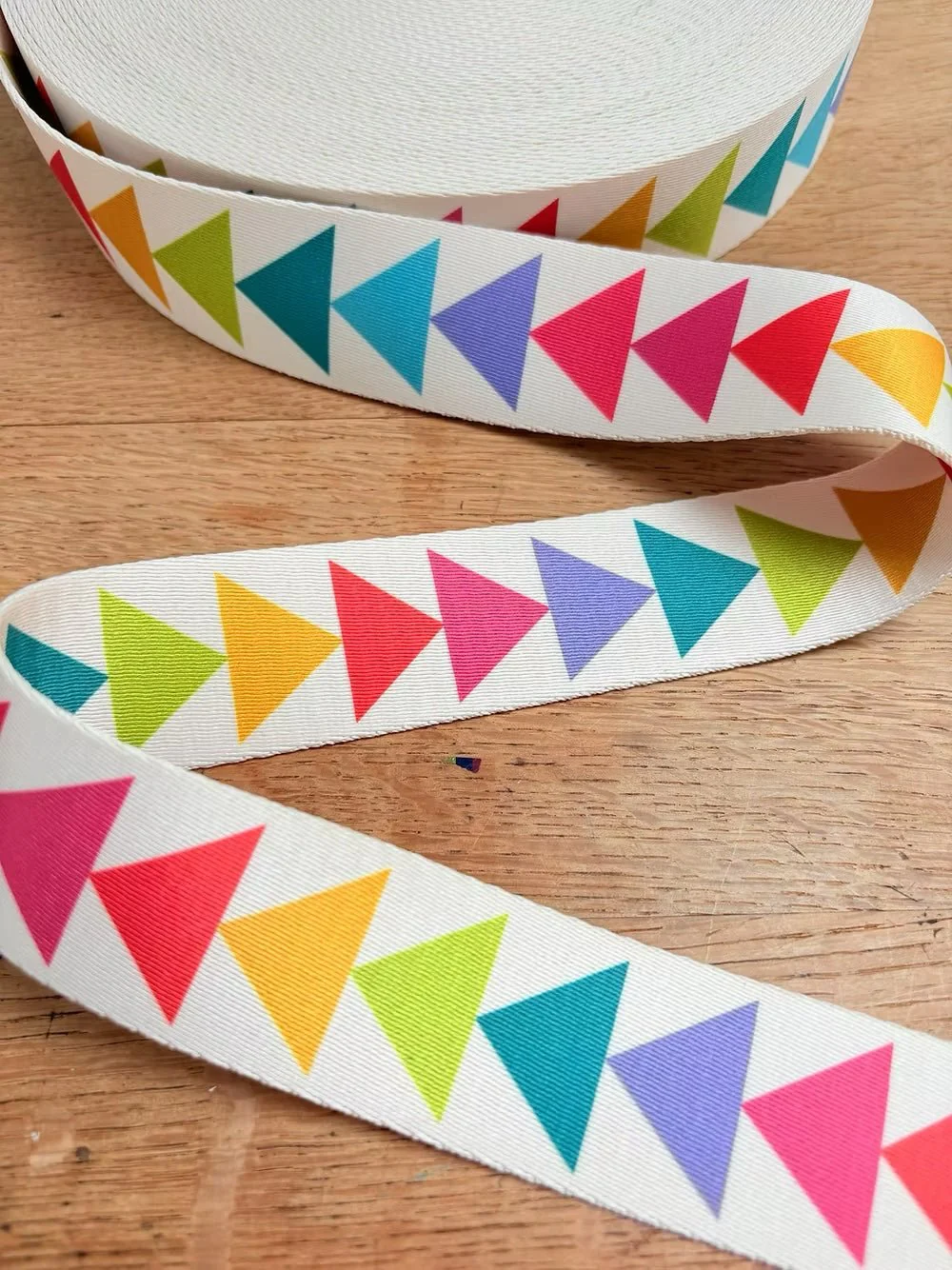 Quilting Geese Webbing - Two Stitches Patterns - 38mm/ 1.5" (sold by the meter)