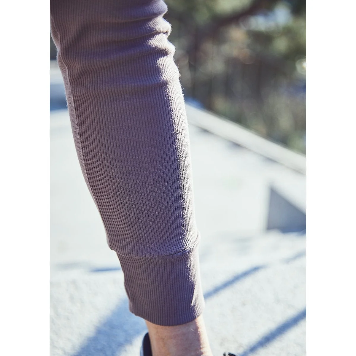 Seattle Mum legging Sewing Pattern - Ladies 34/52 - Ikatee - Image 5