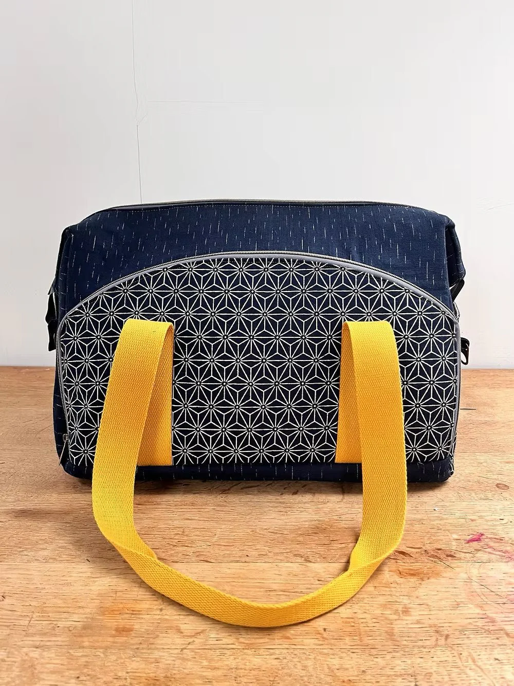 Somerley Tote Paper Pattern - Two Stitches Patterns