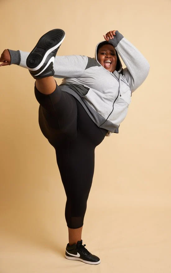 Stanton Hoodie (2 size options) Paper Pattern - Cashmerette - Image 10
