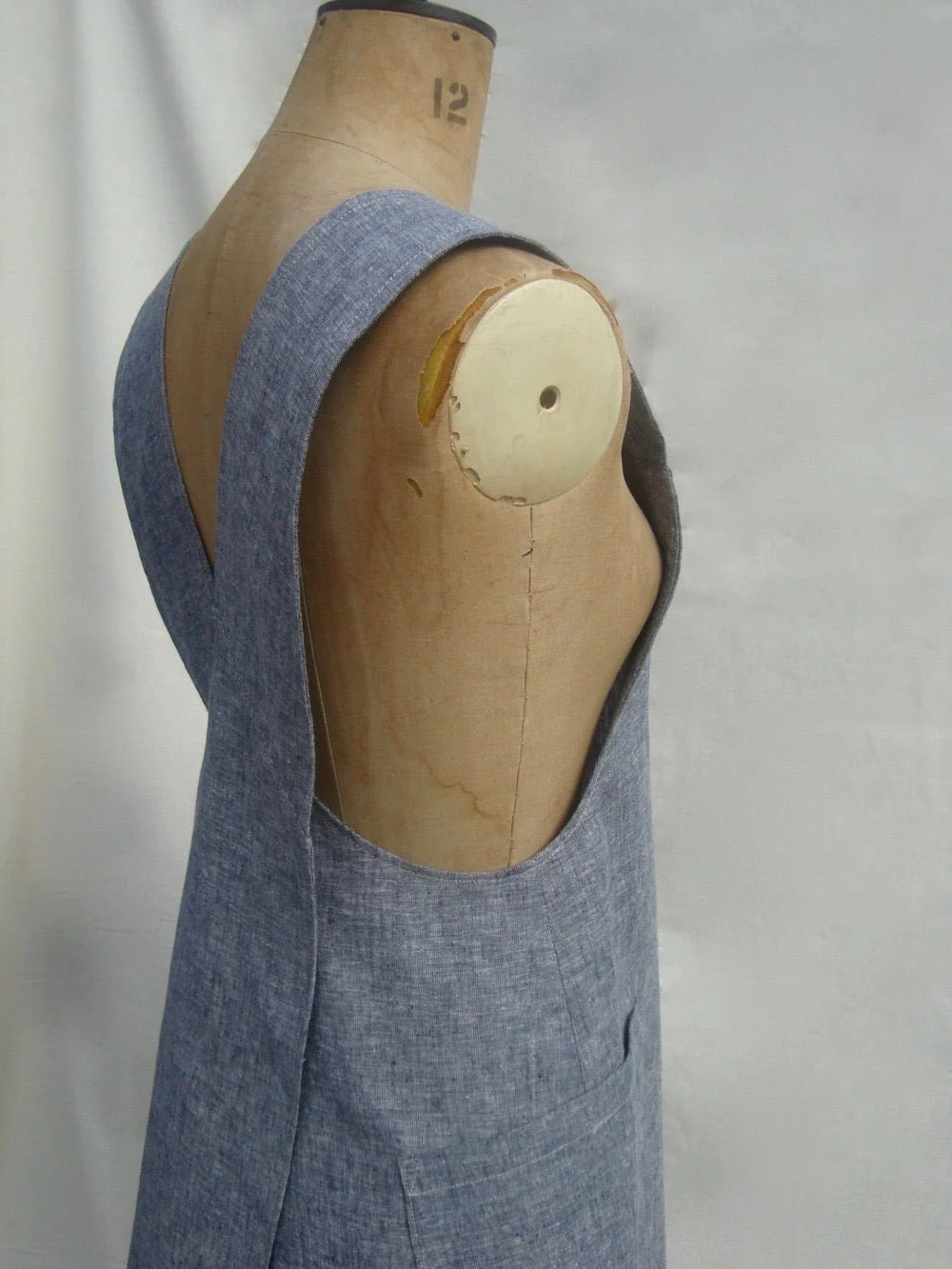 The Maria Apron Paper Sewing Pattern - Maven Sewing Patterns - Image 8