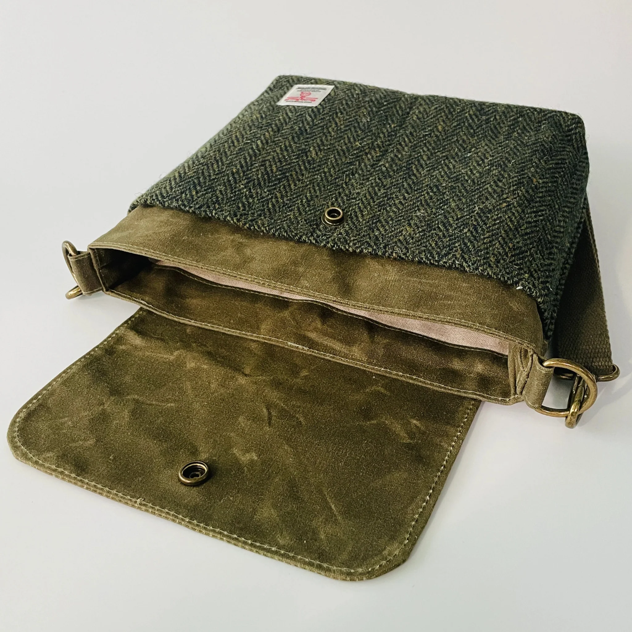 The Sequoia Satchel - Paper Pattern - Hammerstitch - Image 10