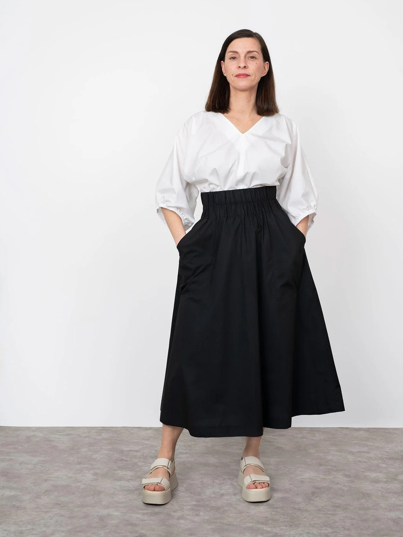 V-Neck Cuff Top Pattern - The Assembly Line - Image 4