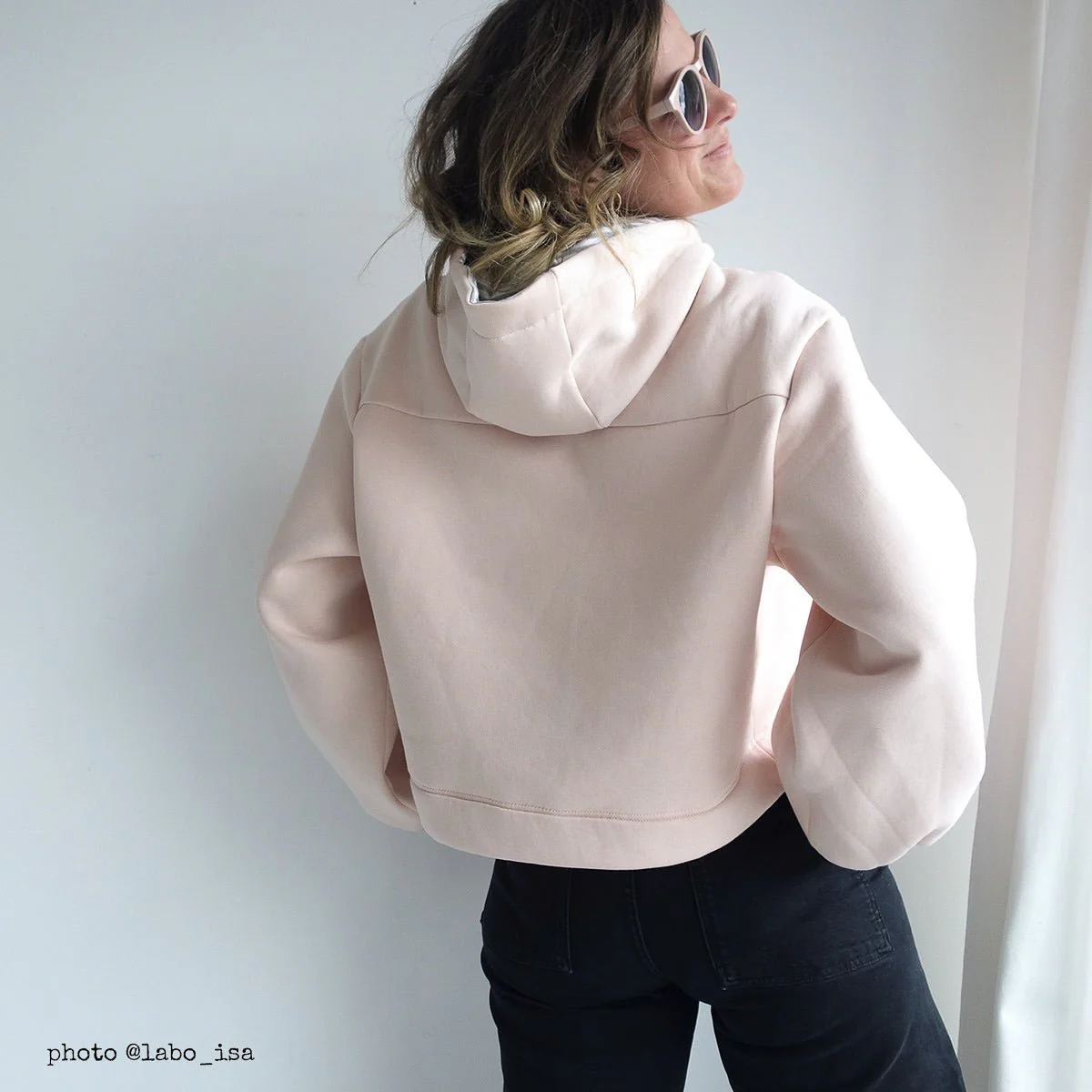 Vancouver Sweatshirt Mum Sewing Pattern - Ladies 34/52 - Ikatee - Image 18