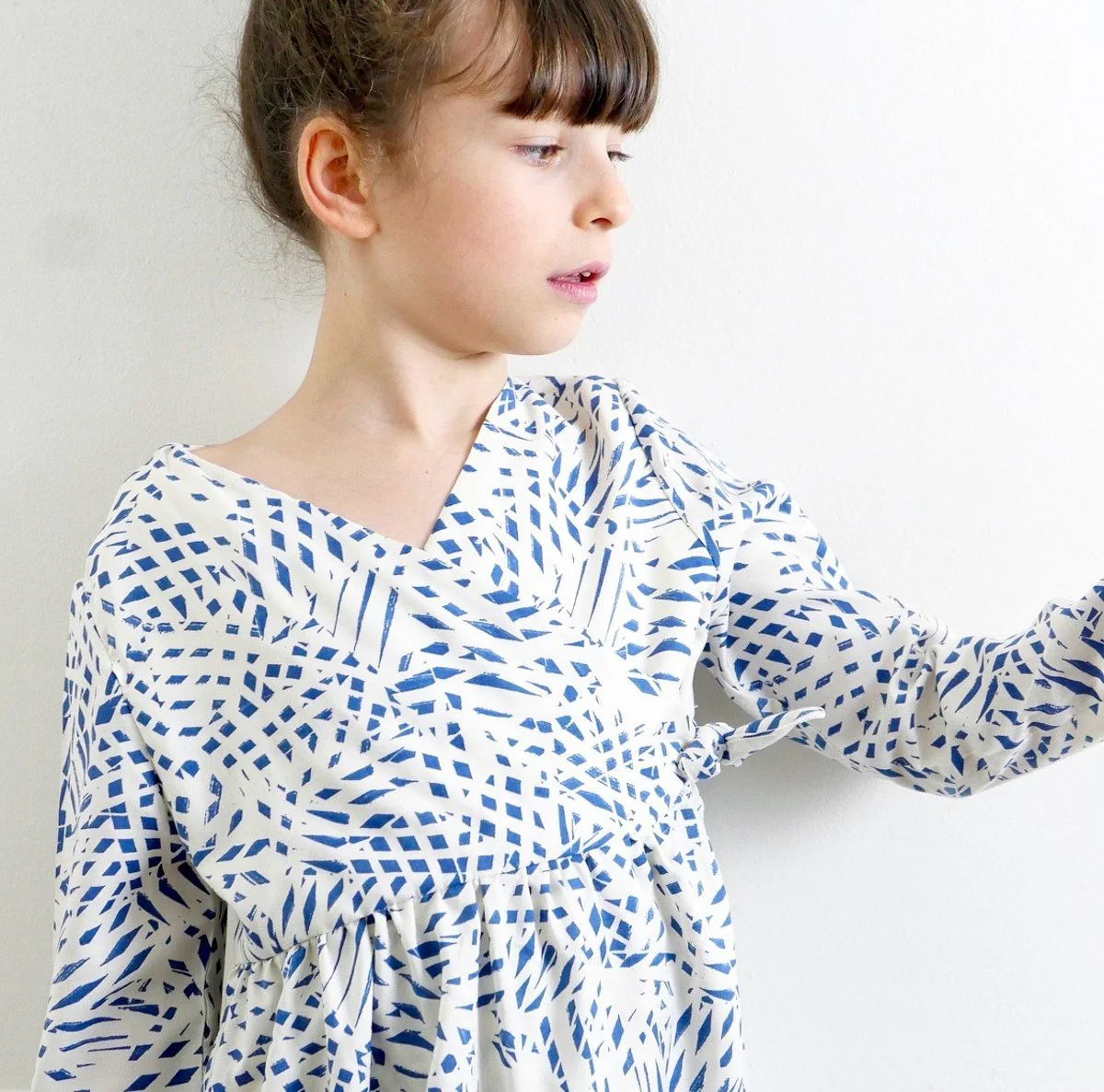 Violette Dress Sewing Pattern - Girl 3/12Y - Ikatee - Image 16