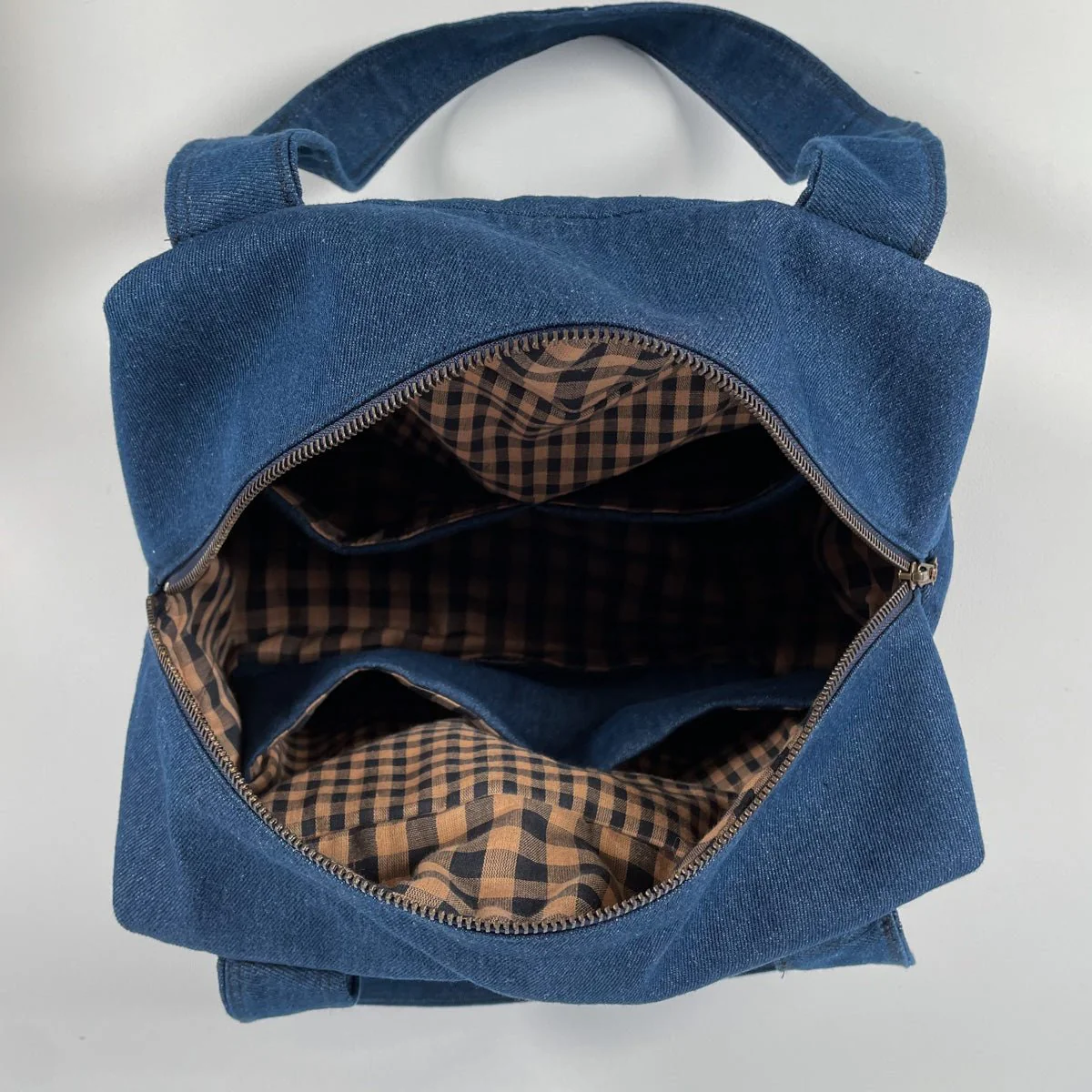 Voyage Travel Bag & Vanity Case Sewing Pattern - Ikatee - Image 15